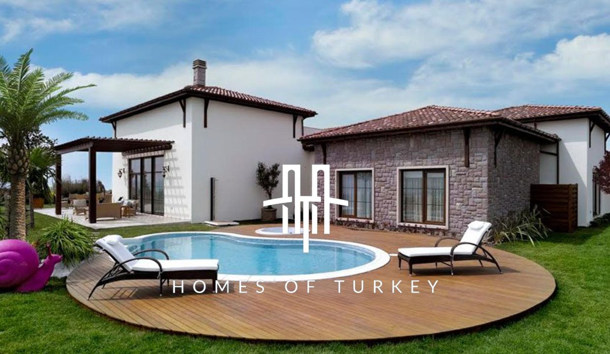 Luxury Villas with Garden and Pool for Sale in Büyükçekmece, Istanbul 3