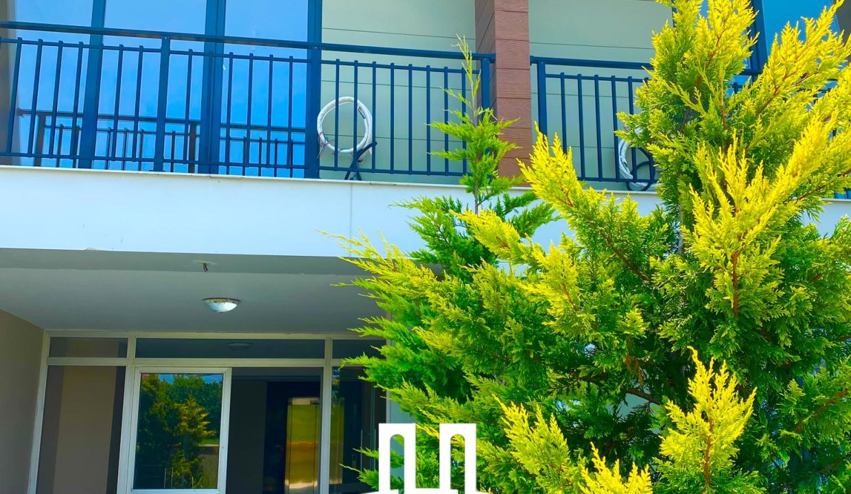Sea View Apartments with Hotel Concept for Sale in Yalova 11