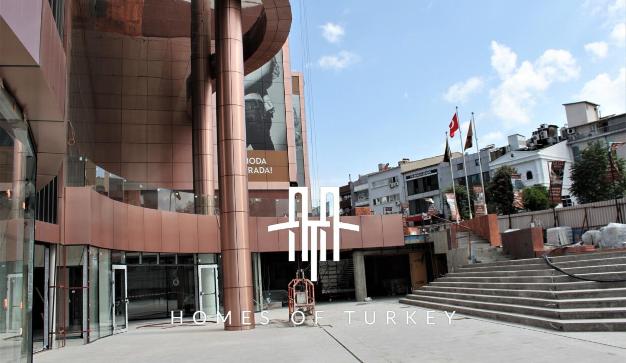 Shops for Sale at the Location of Textile Business Centers in Istanbu 7