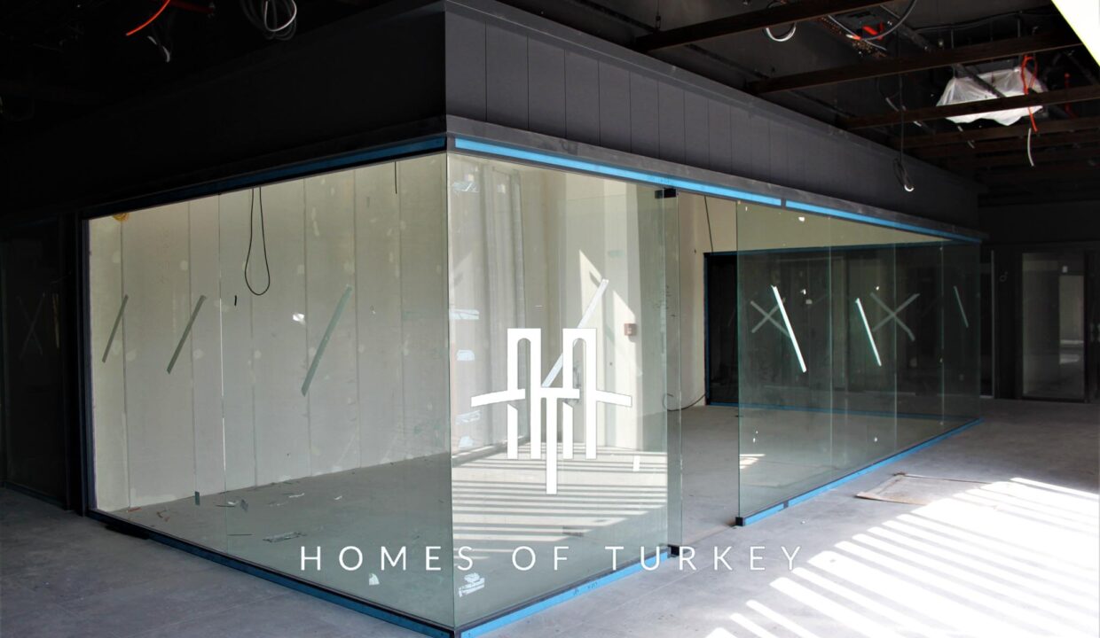 Shops for Sale at the Location of Textile Business Centers in Istanbul 17