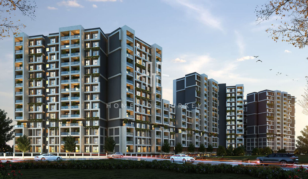 Apartments with a View in a Complex Site in Kartal Within Walking Distance to the Metro 2