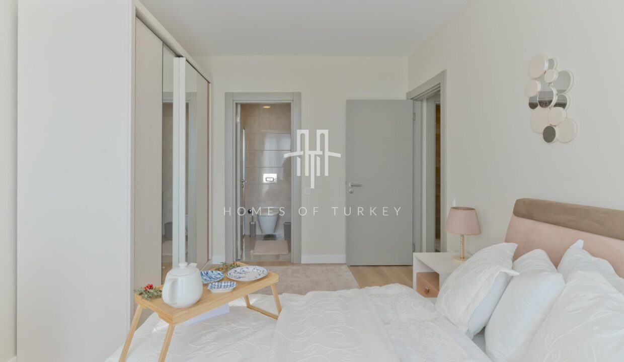 Flats for Sale in Installments in a Complex with Rich Facilities within Walking Distance to the Metro in Sultanbeyli 14