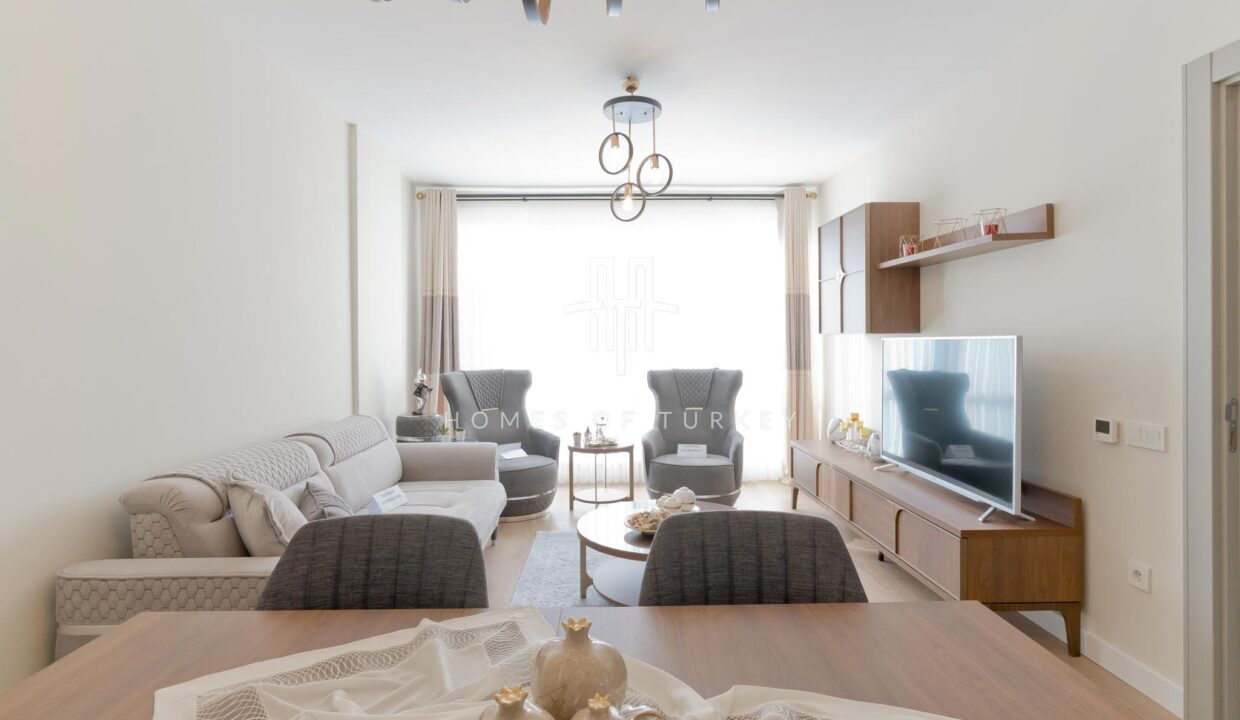 Flats for Sale in Installments in a Complex with Rich Facilities within Walking Distance to the Metro in Sultanbeyli 5