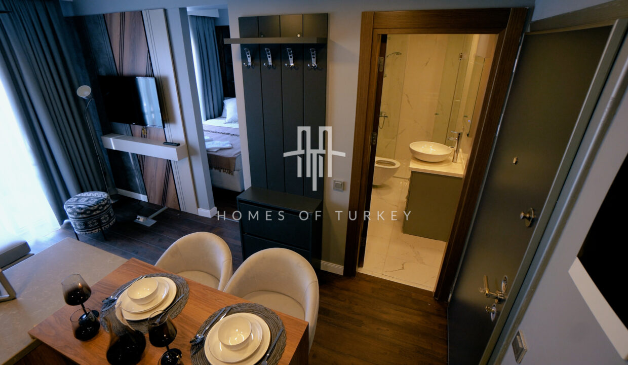 Flats for Sale with High Rental Income in the Center of Şişli, Walking Distance to the Metro Station 12