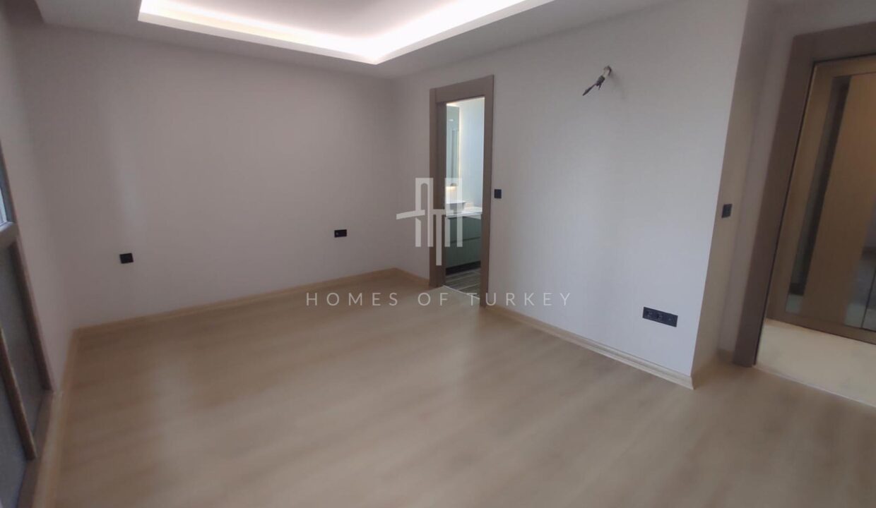 Modern Apartments with Magnificent Bosphorus View in Uskudar, Istanbul 16