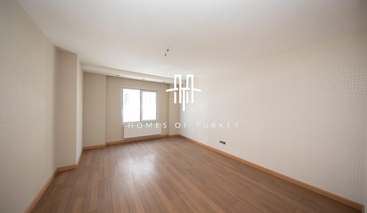 Modern Apartments with Sea and Lake Views Suitable for Family Concept in Beylikdüzü 21-2