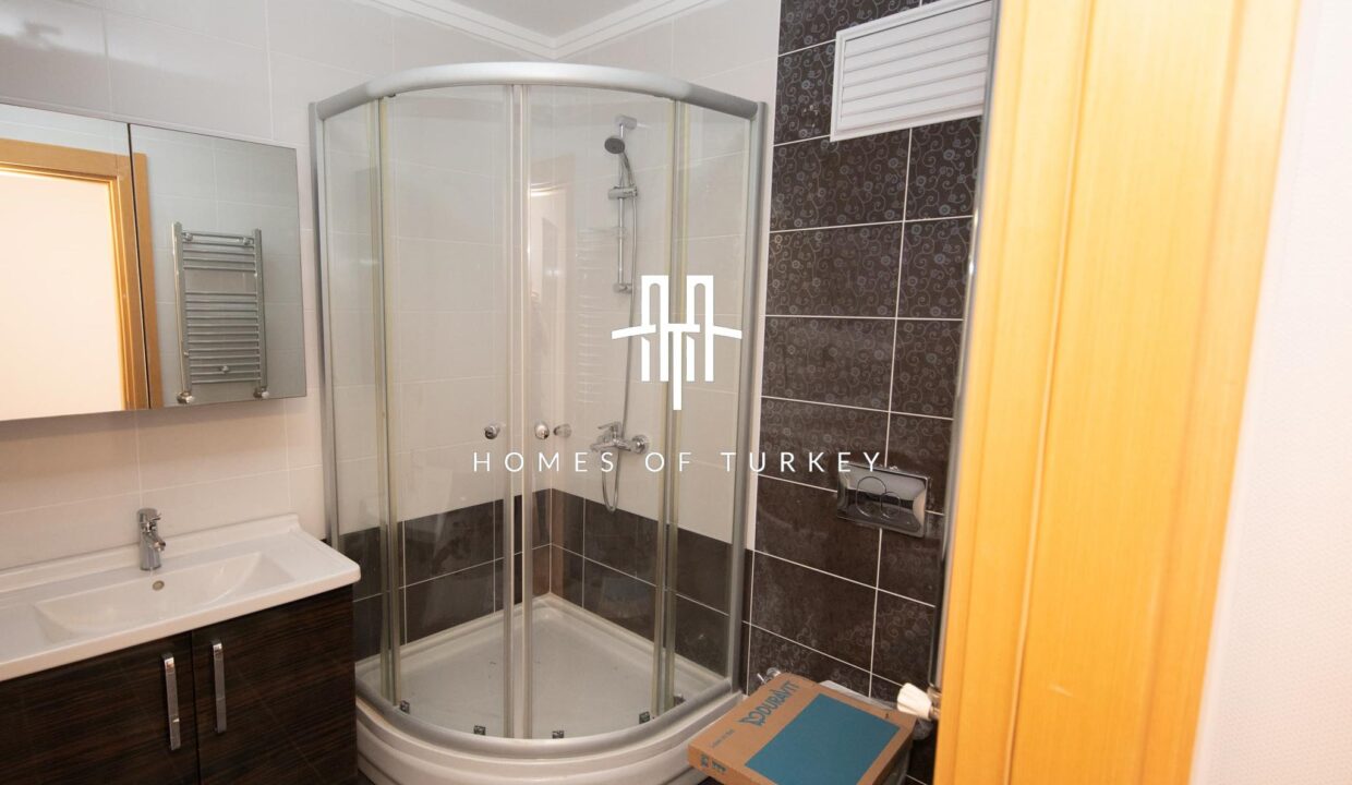 Modern Apartments with Sea and Lake Views Suitable for Family Concept in Beylikdüzü 24-2