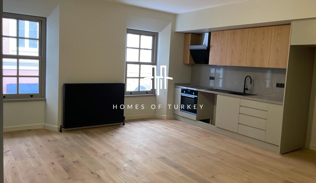 Restored Historical Apartments for Sale in Beyoğlu Center 14