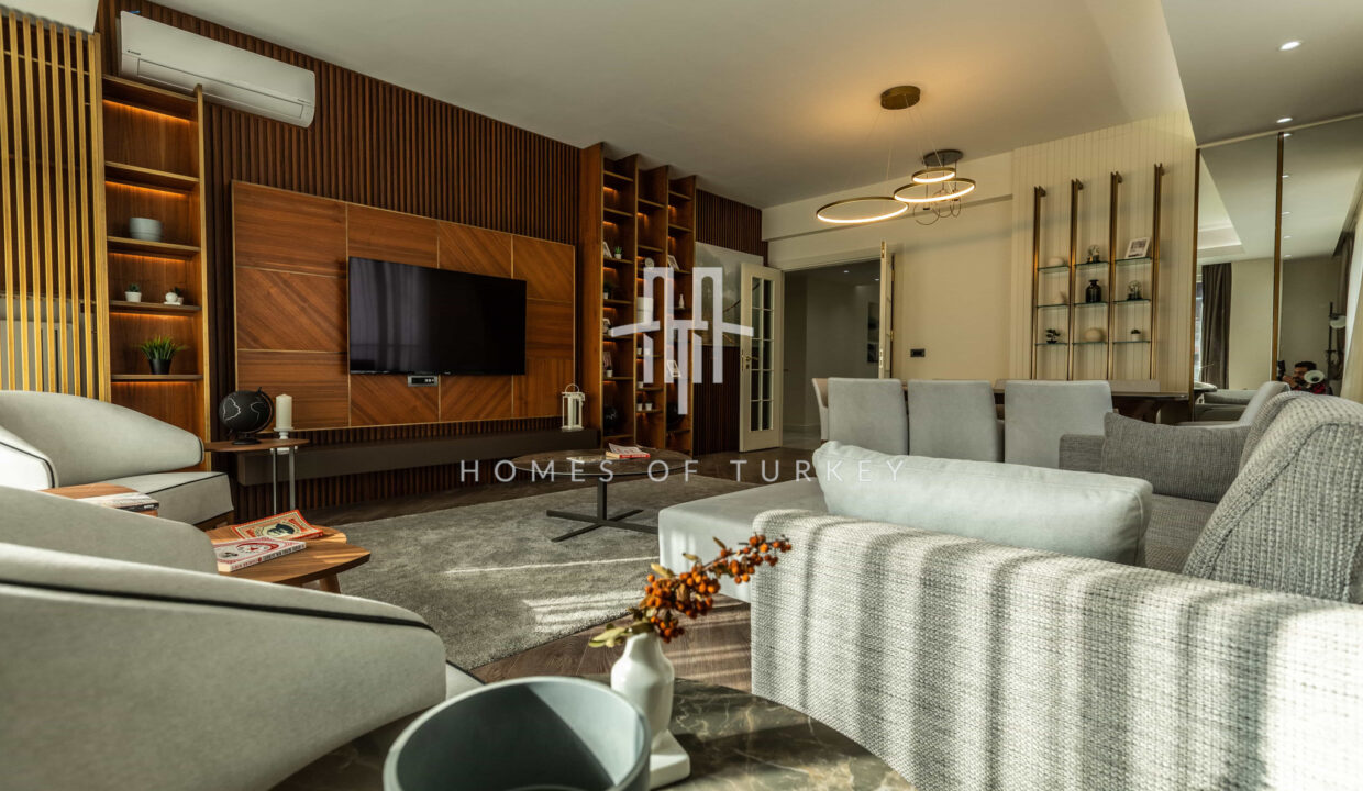 Sea View and Apartments with a Garden in a Luxury Complex by the Beach in Büyükcekmece 12