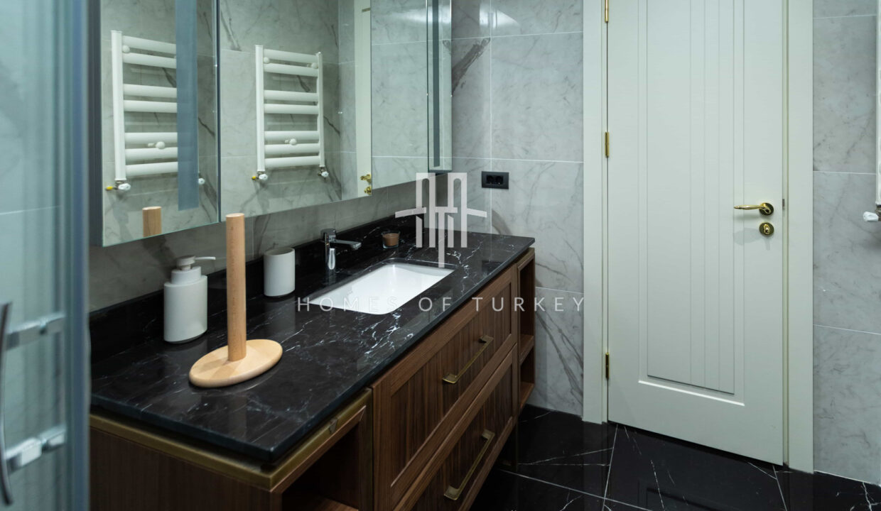 Sea View and Apartments with a Garden in a Luxury Complex by the Beach in Büyükcekmece 19