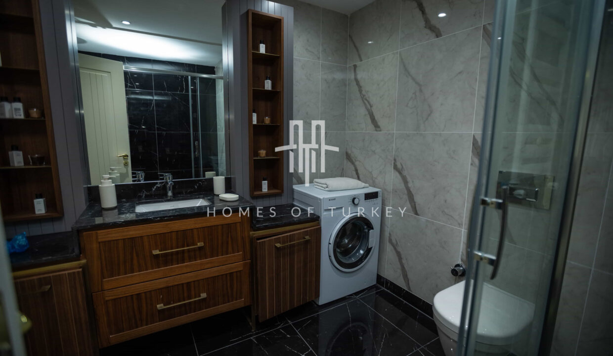 Sea View and Apartments with a Garden in a Luxury Complex by the Beach in Büyükcekmece 21