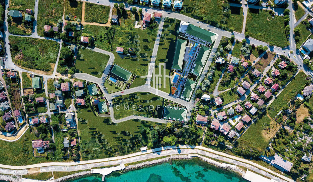 Sea View and Apartments with a Garden in a Luxury Complex by the Beach in Büyükcekmece 25