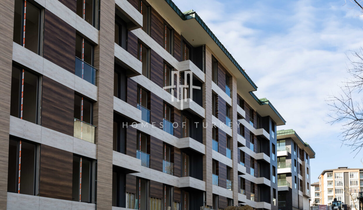 Sea View and Apartments with a Garden in a Luxury Complex by the Beach in Büyükcekmece 8