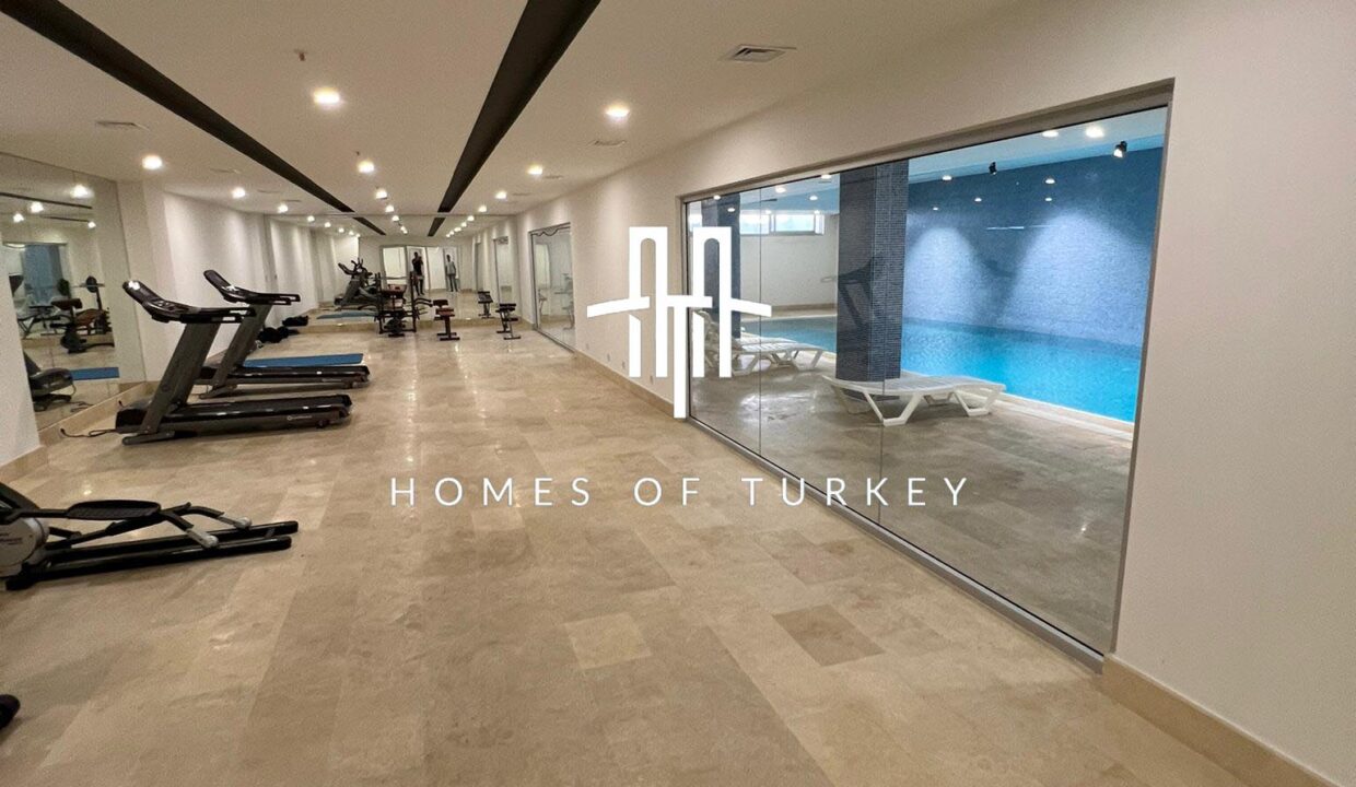 Spacious Apartments with Security in a Complex with Social Facilities in Kartal 10,,