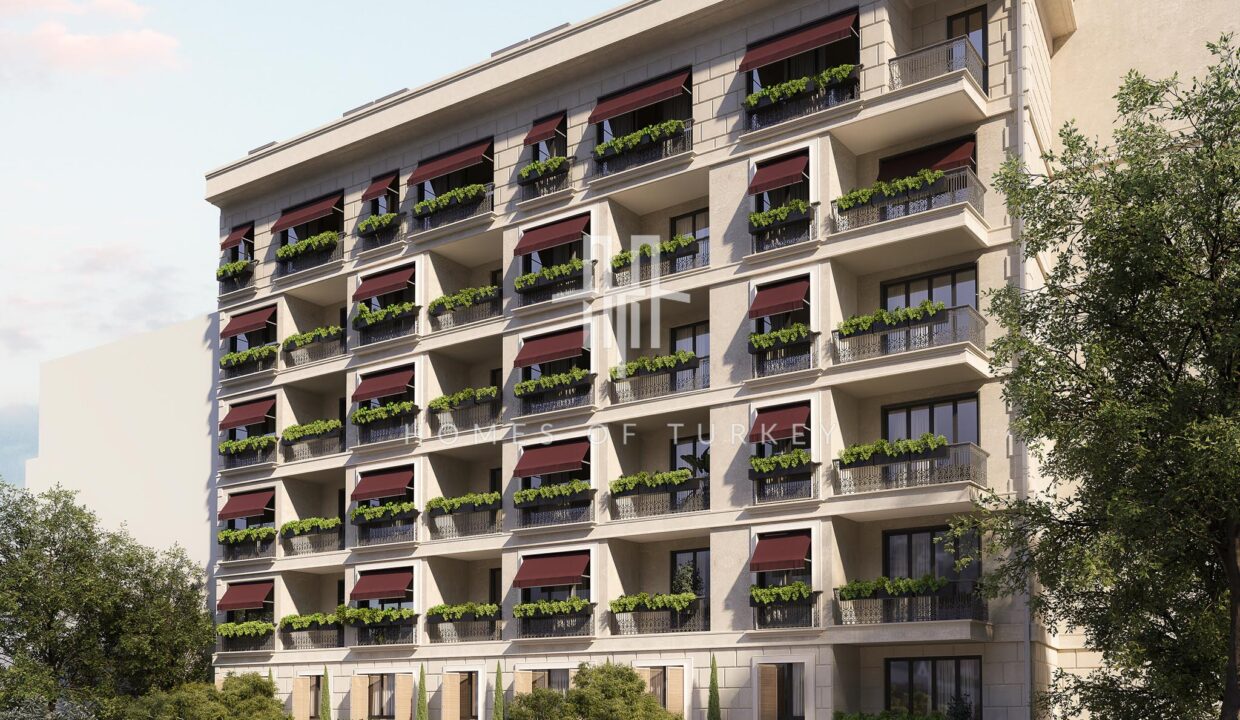 Flats for Sale in Beyoğlu Istanbul, Investment Opportunity Near the Beach with Haliç View 3