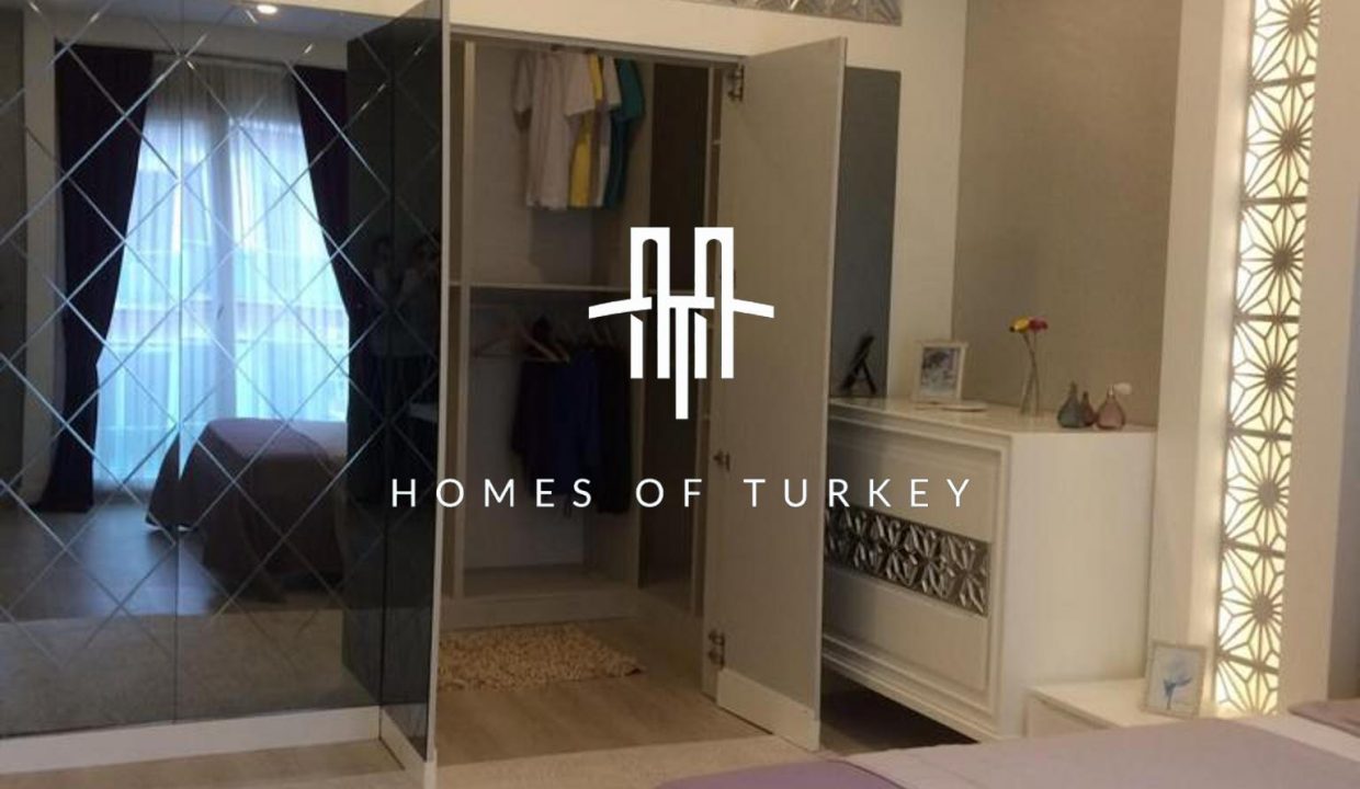 Immediate Delivery Apartments Close to the Marina in Beylikdüzü 13