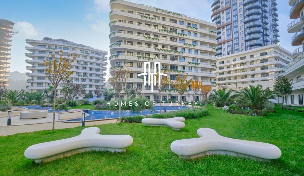 Luxury Apartments for Sale in a Green Area in Bahçelievler 2