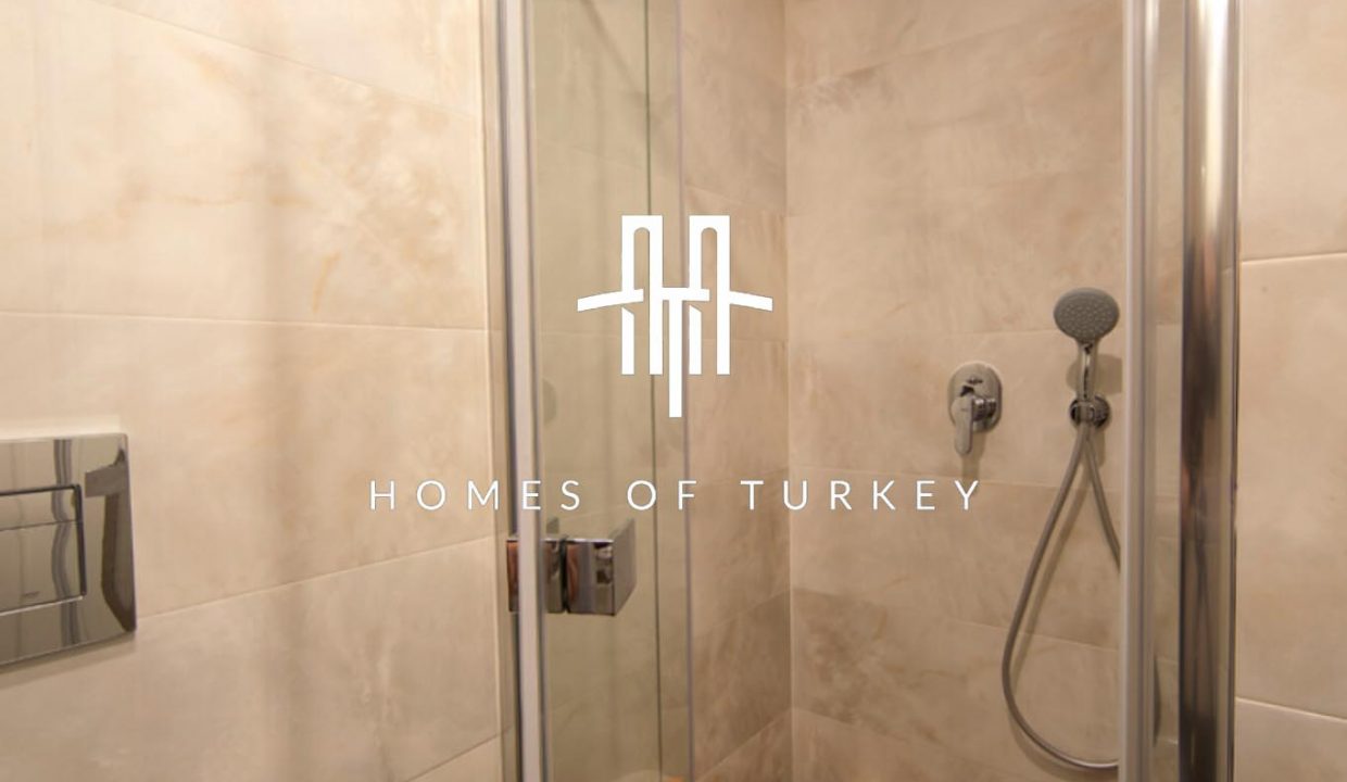 Luxury Apartments in a Complex Neighboring the Marina in Beylikdüzü 21