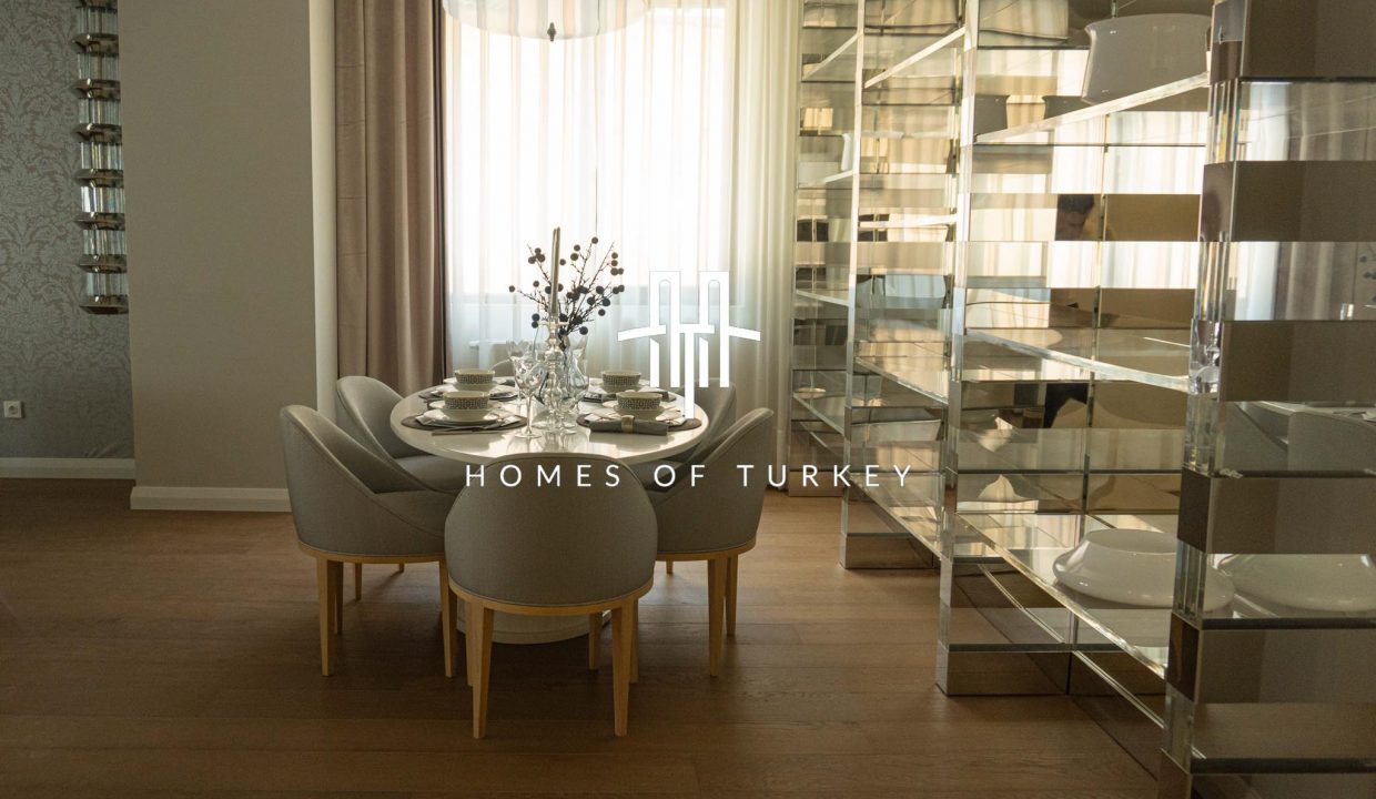 Luxury Apartments with Pond View and Close to Kanal Istanbul in Bahçeşehir 12