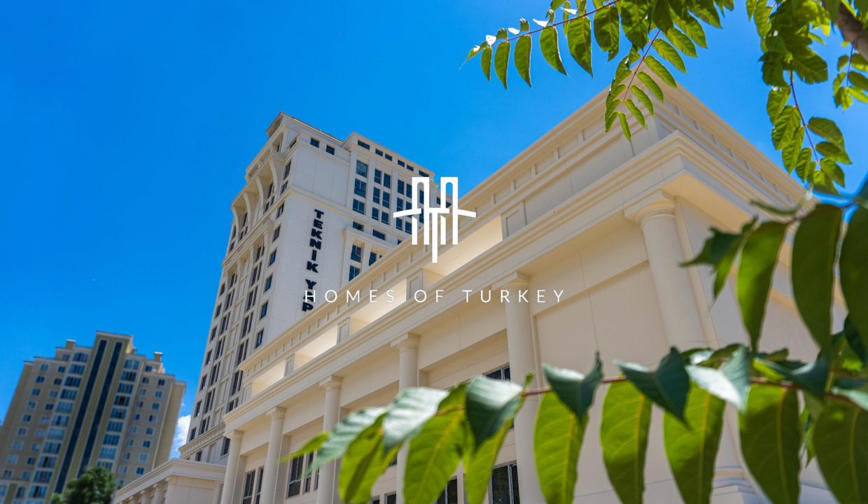 Luxury Apartments with Pond View and Close to Kanal Istanbul in Bahçeşehir 6