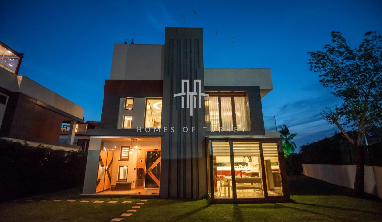 Luxury Villas with Sea and Islands View Close to the Airport in Tuzla 3