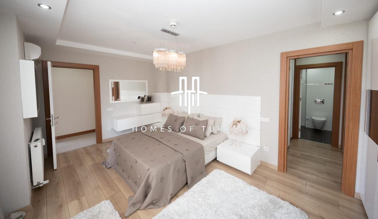Mixed Concept Apartments with Sea and Lake Views for Sale in Beylikdüzü 15