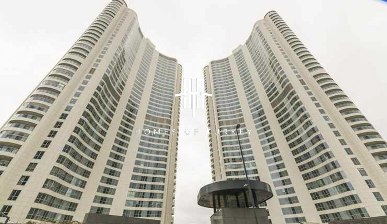 Modern Apartments Next to Main Access Roads and Shopping Center in Ümraniye 2