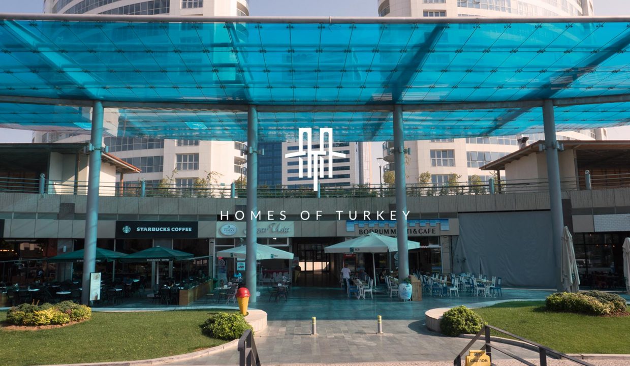 Modern Apartments Next to Main Access Roads and Shopping Center in Ümraniye 6