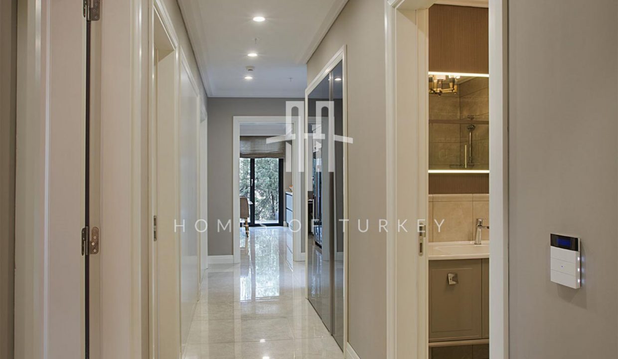 Modern Flats for Sale in Installments in a Complex with Green Areas in Ümraniye 14