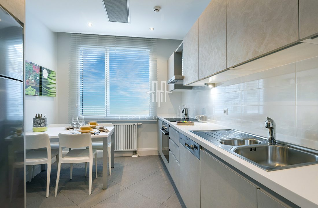 New Luxury Apartments with Installments in Walking Distance to Metro and Metrobus in Kadıköy 10