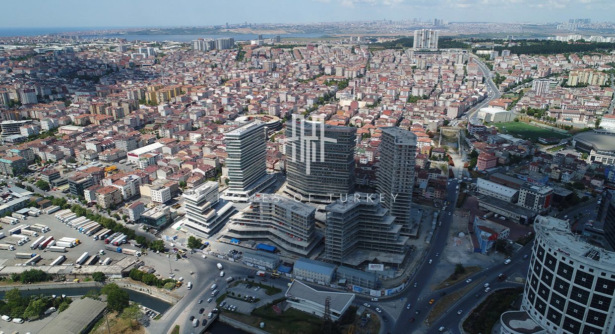 Quality Modern Apartments in Mixed Project in Istanbul Küçükçekmece 8