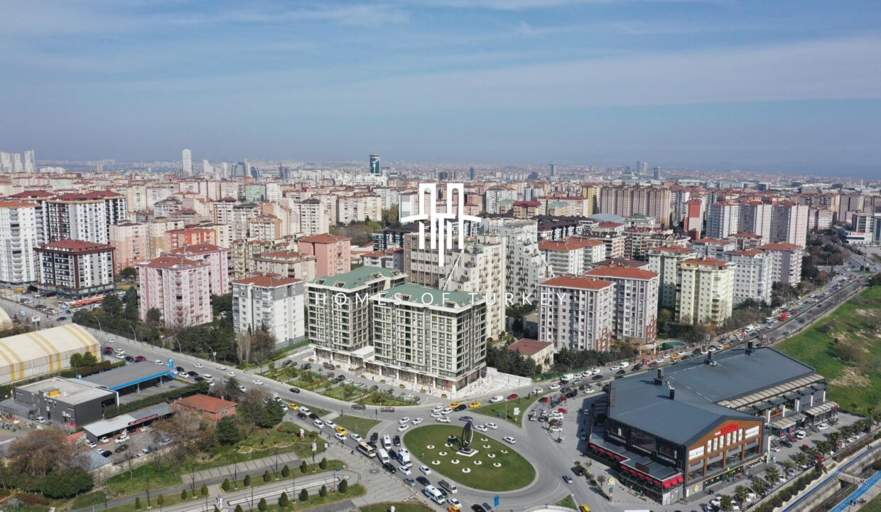 Spacious Apartments with Investment Opportunity in the Center of Beylikdüzü 4