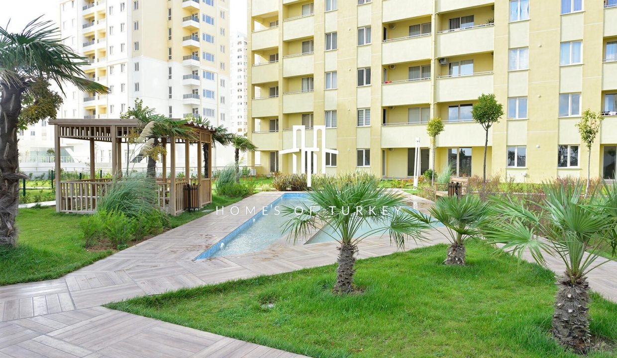 Spacious Flats for Investment in Installments with Family Concept in Başakşehir 6