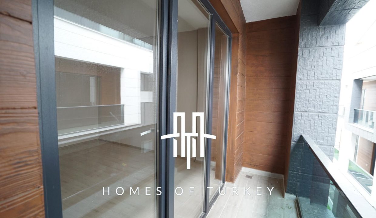 Apartments for Sale in a Complex with Sea and Forest Views in Yalova 18