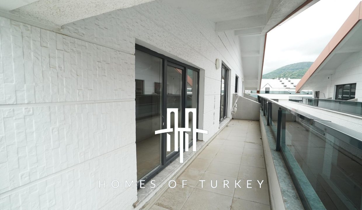 Apartments for Sale in a Complex with Sea and Forest Views in Yalova 19