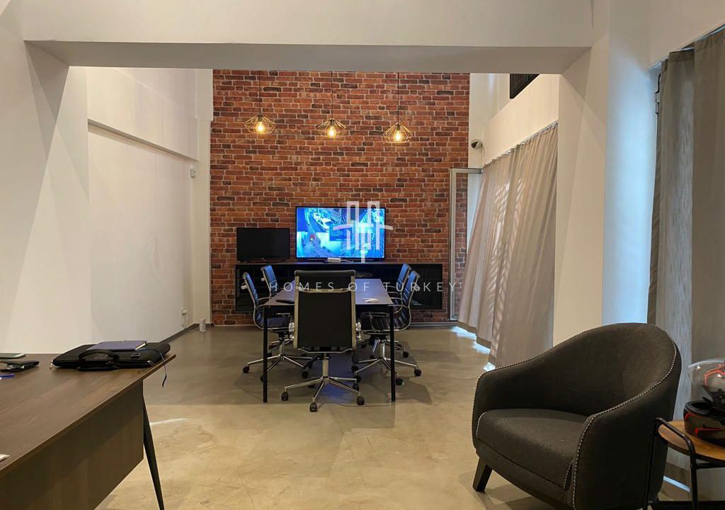 Complete Building For Sale With Historical Peninsula View In Beyoğlu Karaköy 3