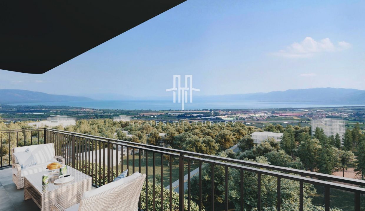 Lake View and Modern Design Apartments for Sale in Installments in Bursa 2