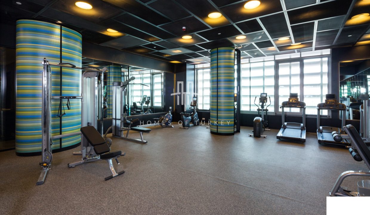 Luxury Apartments in a Luxury and Prestigious Project in Maslak 12
