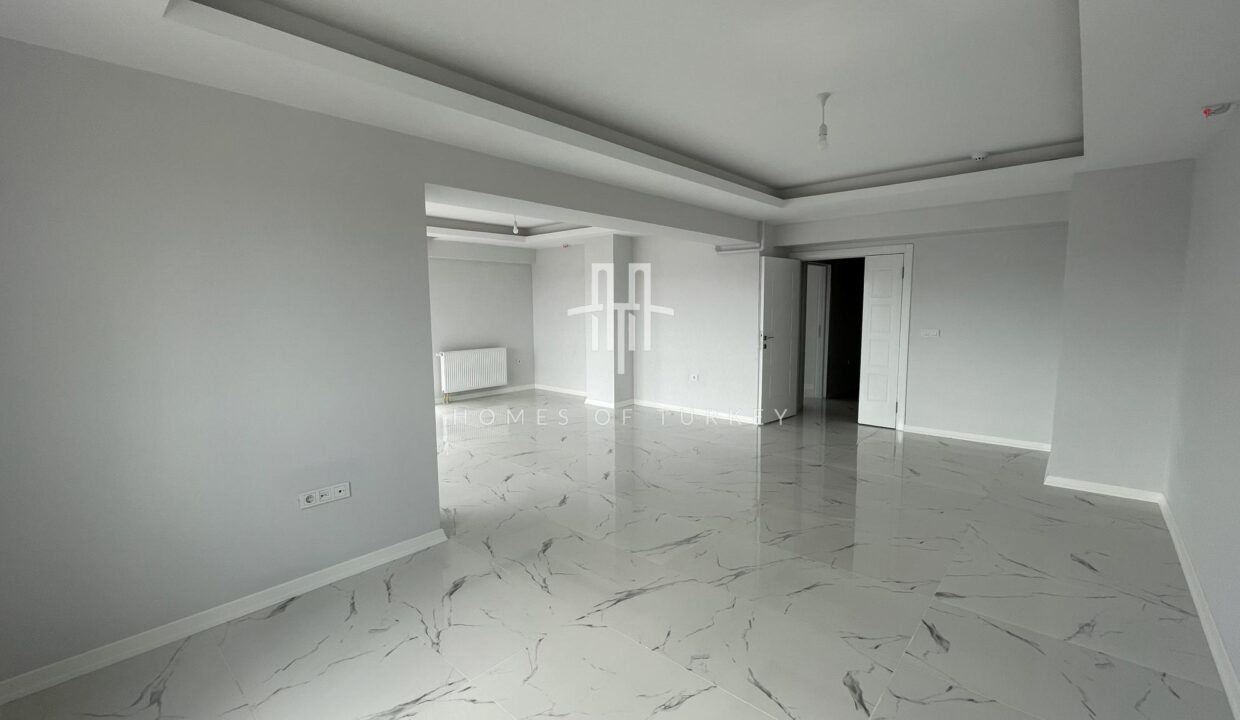 Affordable Apartments Ready to Move in a Secure Complex in Esenyurt, Istanbul 9