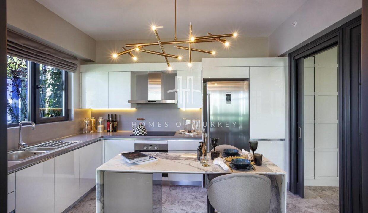 Ready to Use Apartments with Forest View and Near Metro in Ümraniye 13