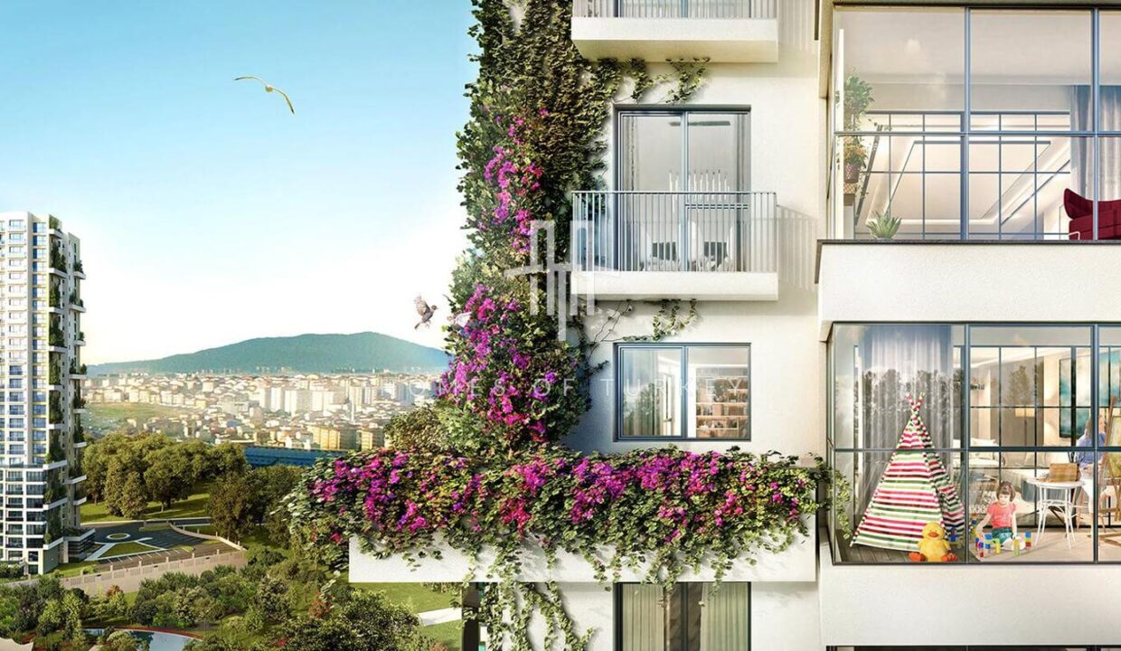 Ready to Use Apartments with Forest View and Near Metro in Ümraniye 2