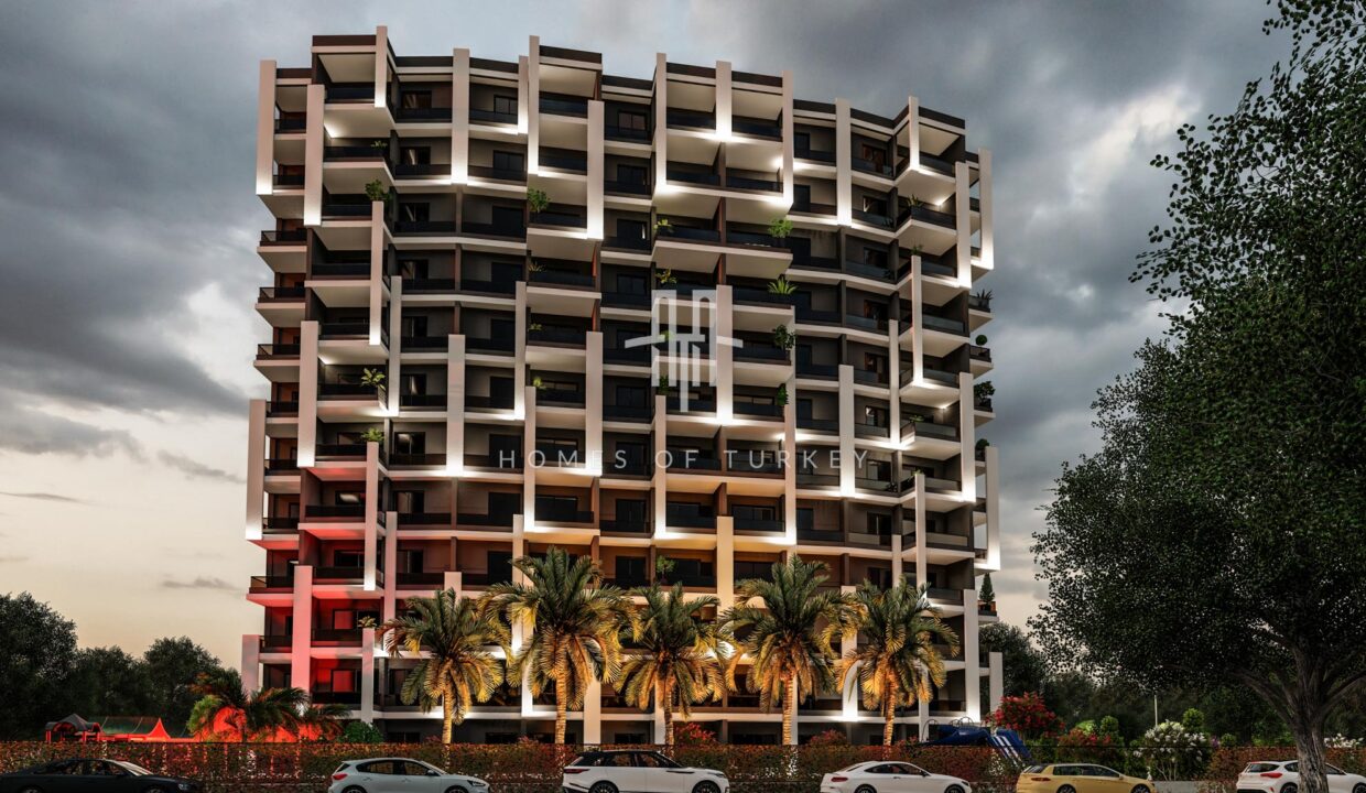 Installment Flats for Sale in a Complex at a Distance of 800 meters from the Sea in Mersin 2