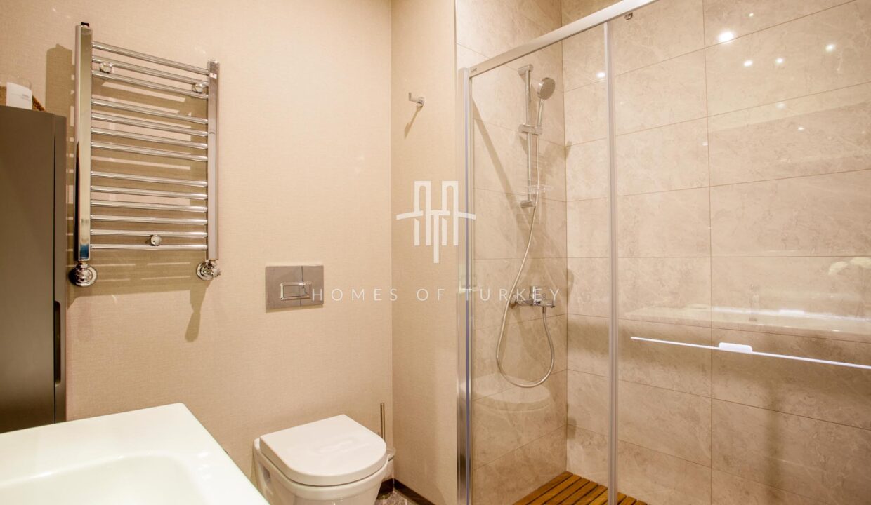 Luxury Apartments with Lake and Sea Views in a Complex in Avcılar 23