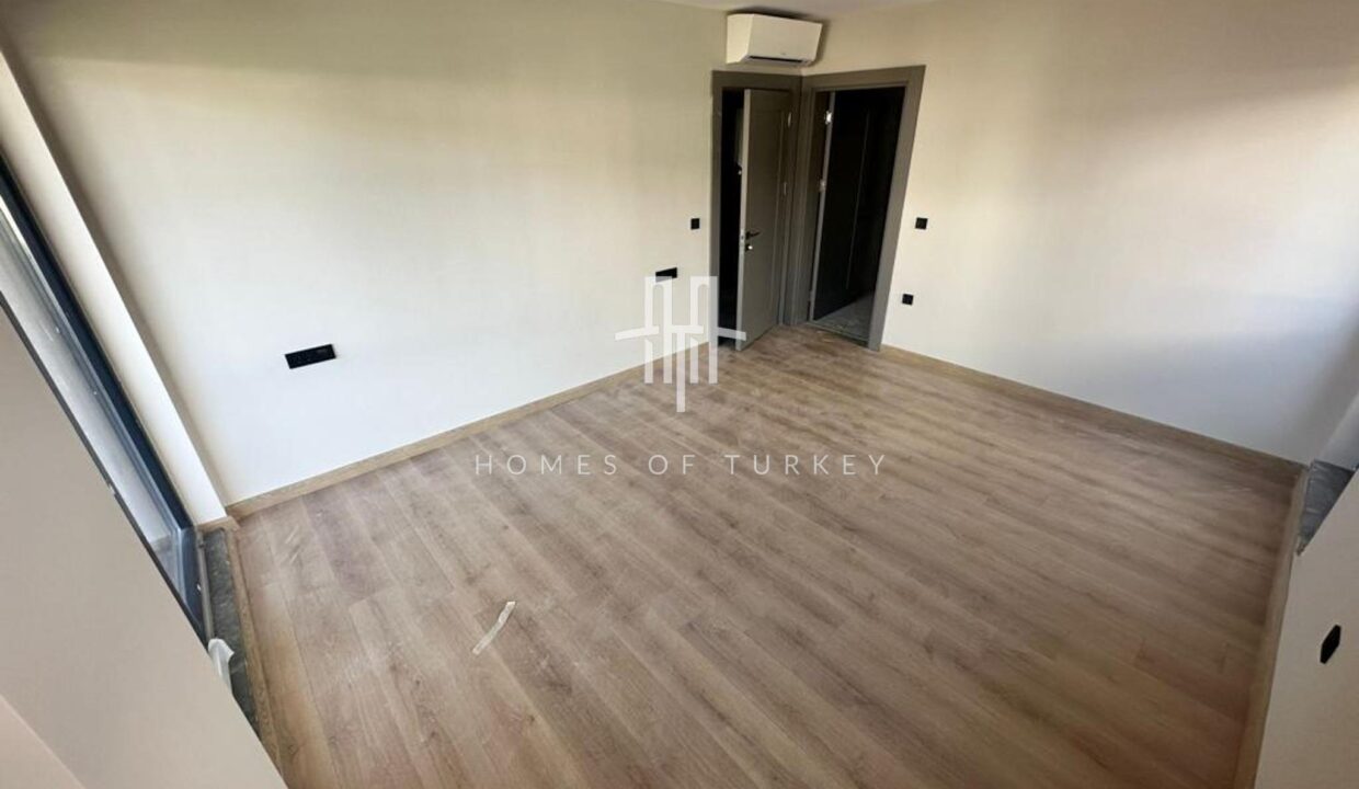 Ultra Luxury Villa with Private Pool and Garden in Konyaaltı, Antalya 26