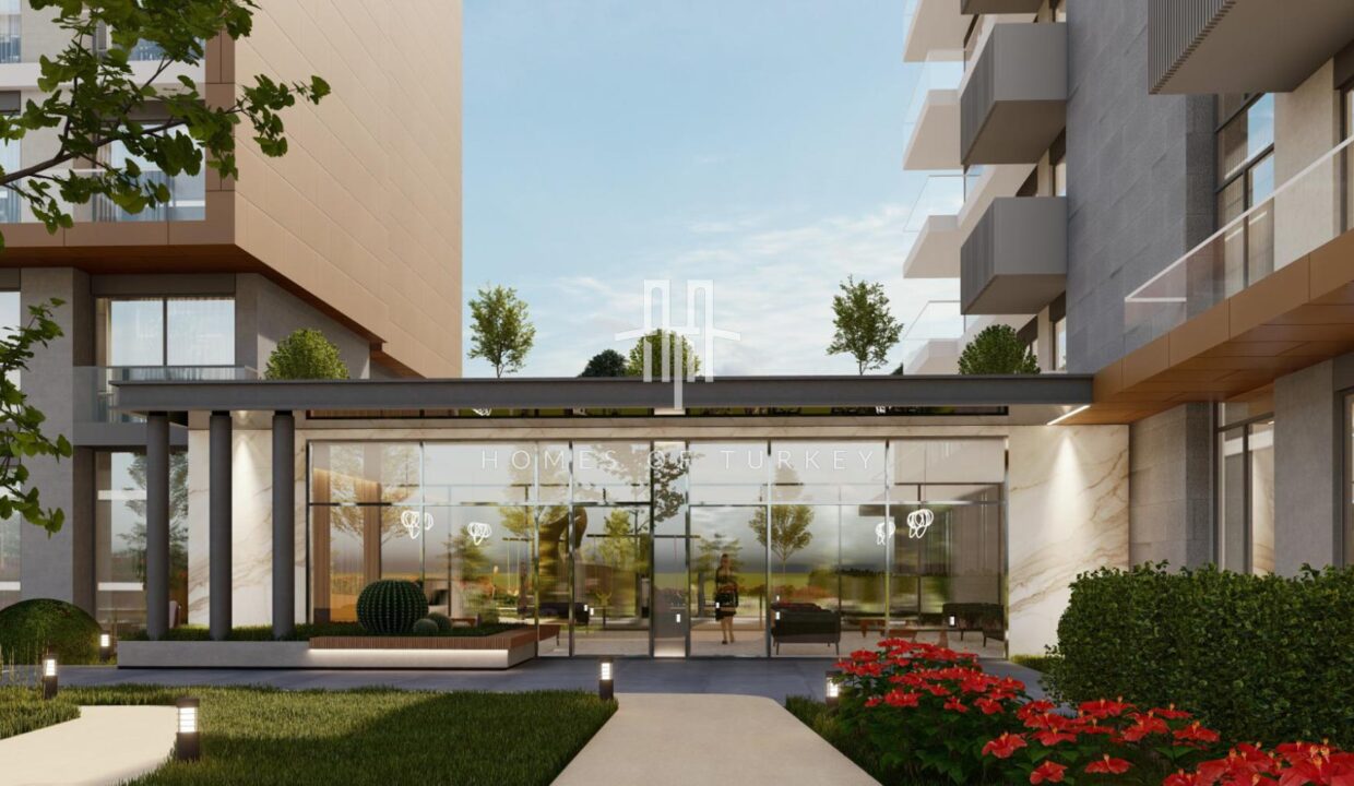 Bagcilar, Modern Flats for Sale in a Secure Site on Basın Ekspres Street 12