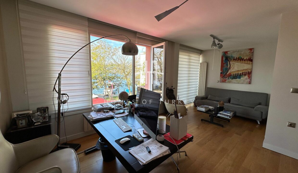 Mansion flat with Magnificent Bosphorus View in Üsküdar, Istanbul 23