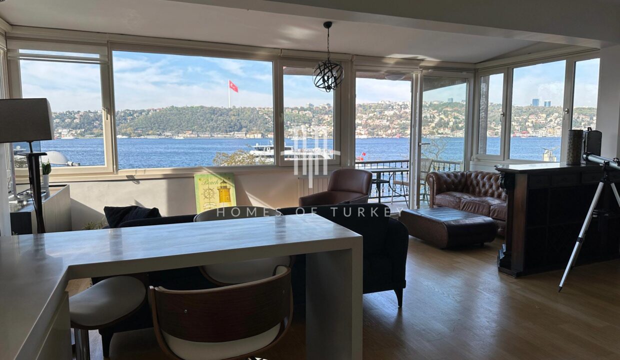 Mansion flat with Magnificent Bosphorus View in Üsküdar, Istanbul 4