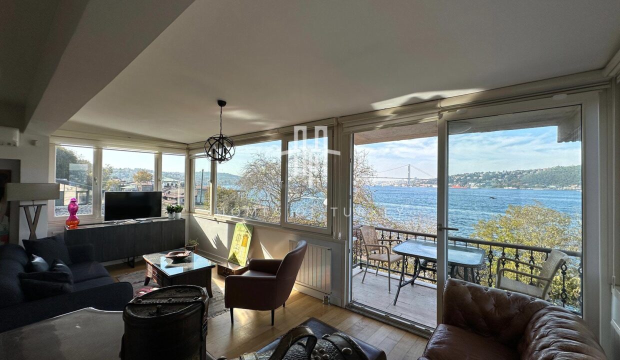 Mansion flat with Magnificent Bosphorus View in Üsküdar, Istanbul 4,