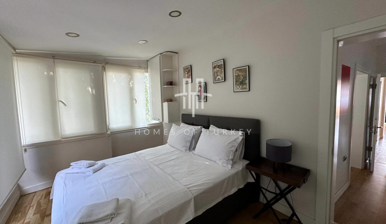 Mansion flat with Magnificent Bosphorus View in Üsküdar, Istanbul 9