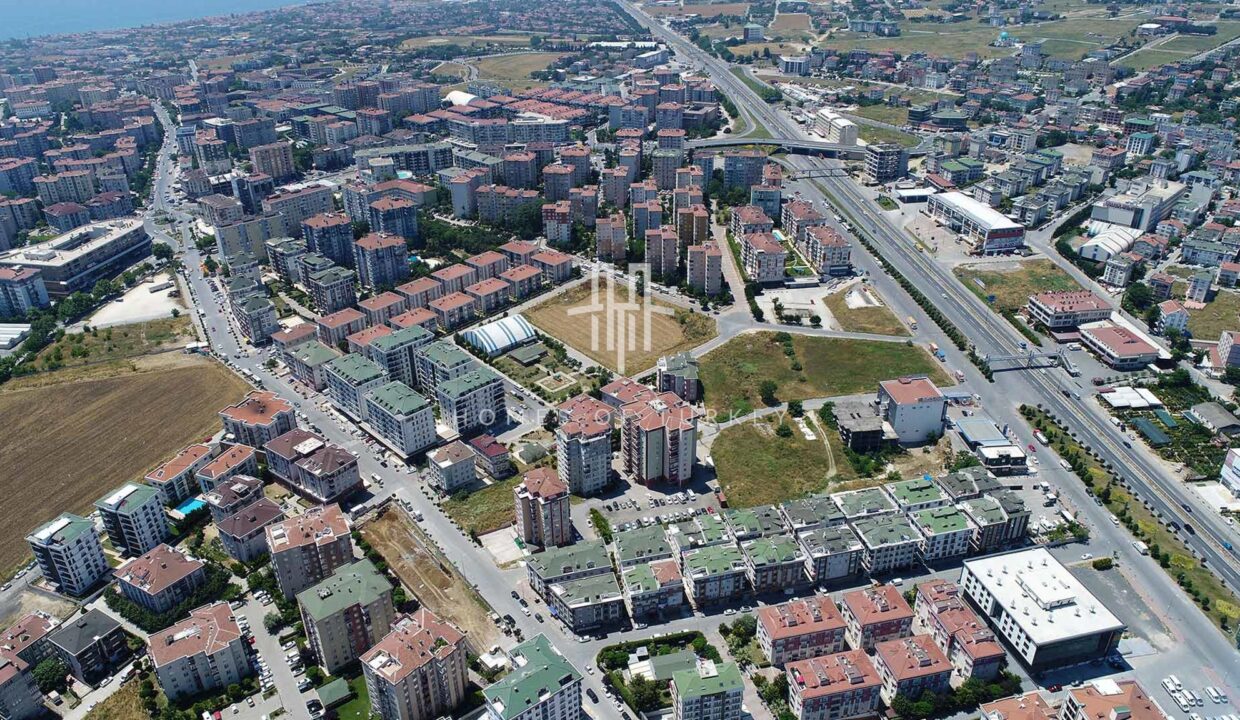 Ready to Move Large Flats in Büyükcekmece with Family Concep 8